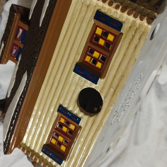 Vintage Birch Run Ski Chalet Original Snow Village - Picture 7 of 17